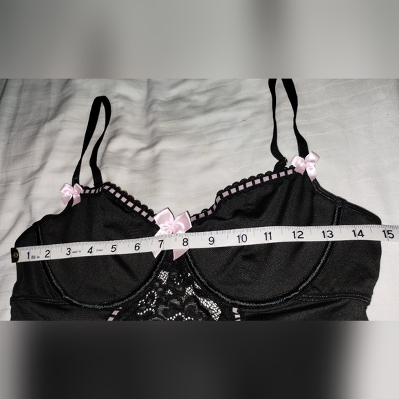 NEW Corset-Style Lace Top or Lingerie - Picture 4 of 7